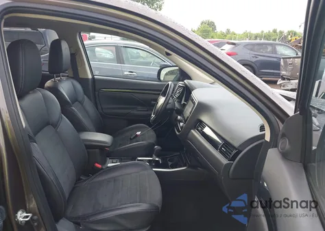 2020 Mitsubishi Outlander Se 2.4 from USA, damaged, VIN JA4AD3A37LZ004298